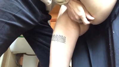 E hoʻokuʻu i loko o ka lumi lumi kula, he orgasm hū maoli - ua hana kaʻu kumu i kāna maikaʻi loa